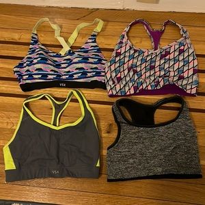 Victoria secret sports bra lot size small